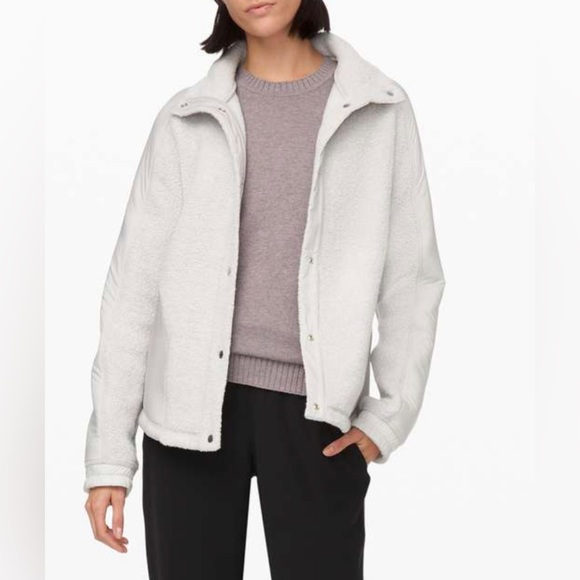⭐️Host Pick⭐️ BNWOT Lululemon Go Cozy Jacket - Picture 7 of 11